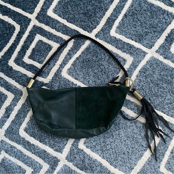 Wildwood Oyster Handmade in Maine - Green Leather Sling Bag with Tassel - Picture 6 of 7